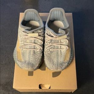 SOLD Toddler sneakers yeezy boost 350